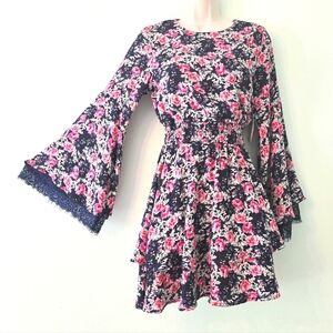 NWT Alter'd State Floral Bell Sleeve Mini Dress Size xs Navy & Pink